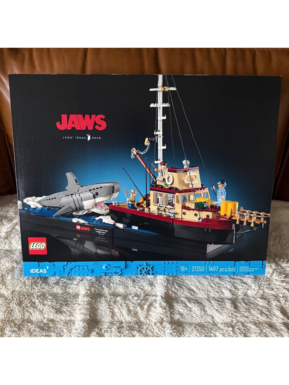 LEGO Ideas Jaws Set - Diorama Kit - 21350